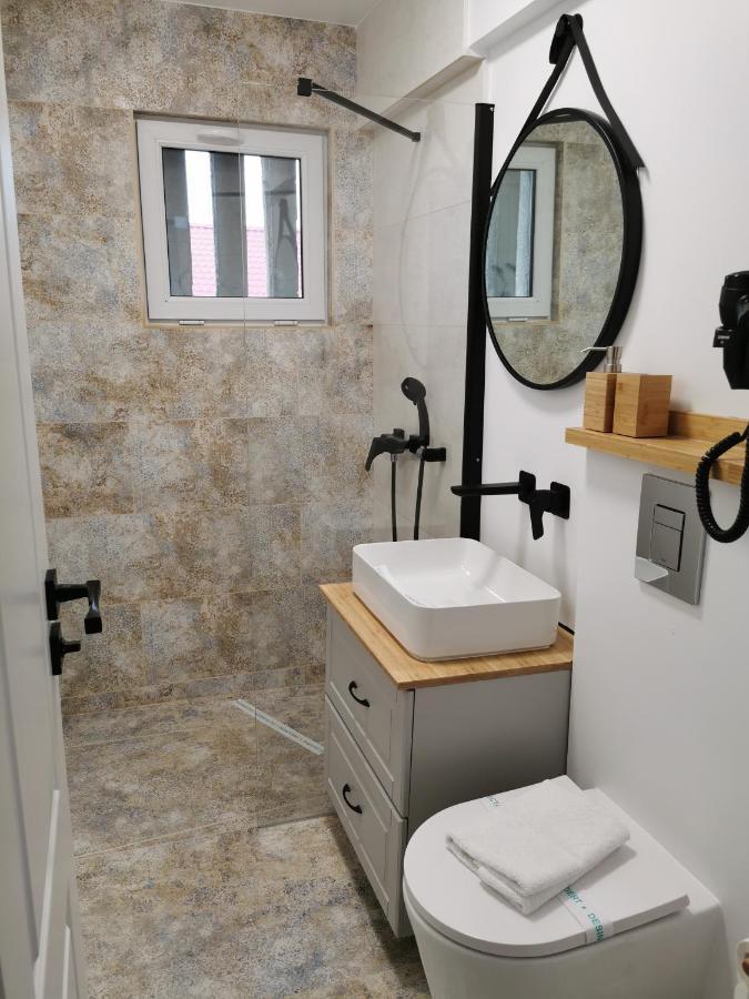 Apartment No 11 - Amarilia Apartments คอนสตันซา ภายนอก รูปภาพ