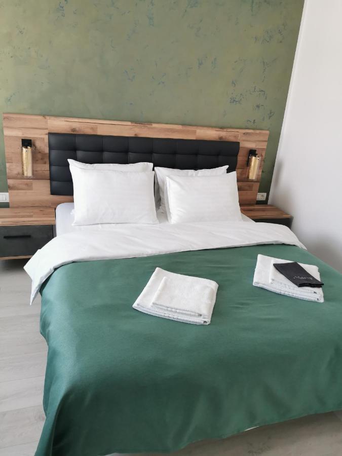 Apartment No 11 - Amarilia Apartments คอนสตันซา ภายนอก รูปภาพ